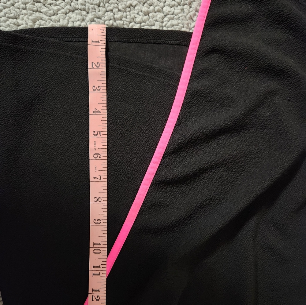 Almost Famous Black and Pink Midi Dress - Picture 7 of 7